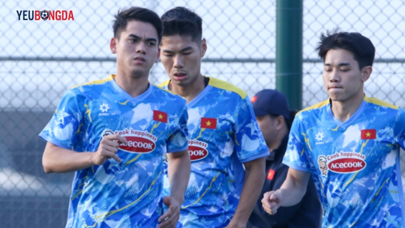 Chấm điểm các cầu thủ ở tuyến giữa và hỗ trợ tấn công của U23 Việt Nam 