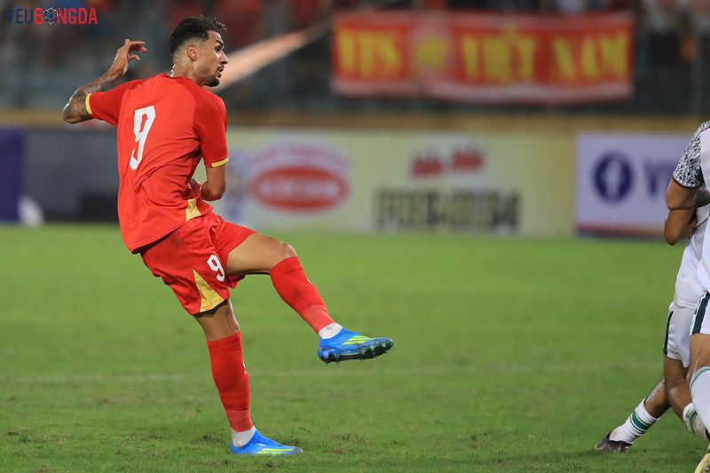 Điểm nhấn chiến thắng 3-0 trước Bangladesh