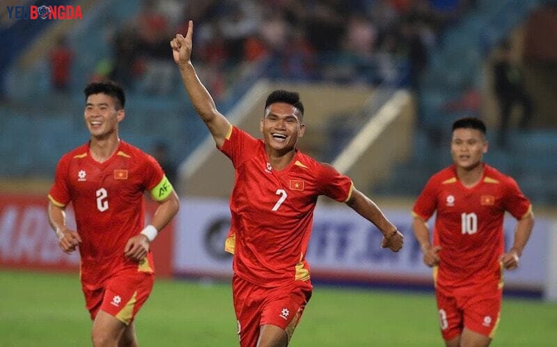 Màn trình diễn của các ngôi sao của ĐTQG Việt Nam