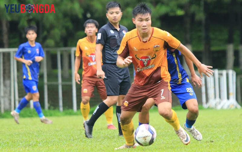 Nguyễn Minh Tâm sở hữu thể hình lý tưởng