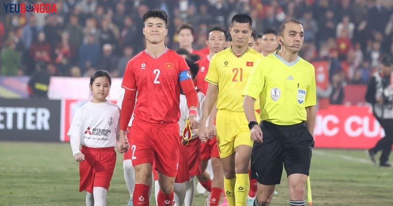 Trung vệ Đỗ Duy Mạnh được trao băng đội trưởng